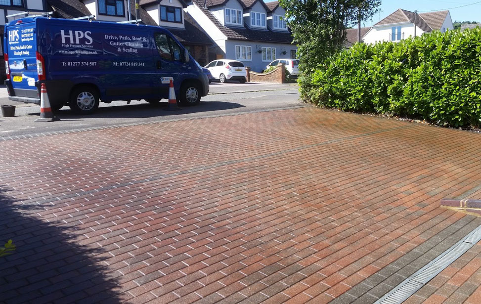 Block paving & Driveway Cleaning
