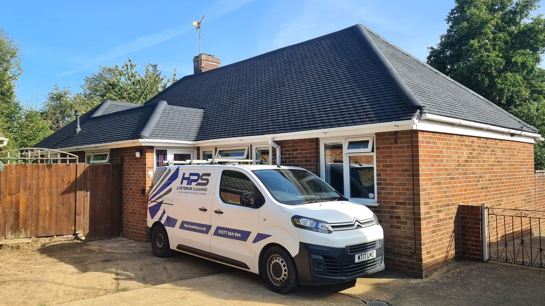 Anthracite roof coating in Essex